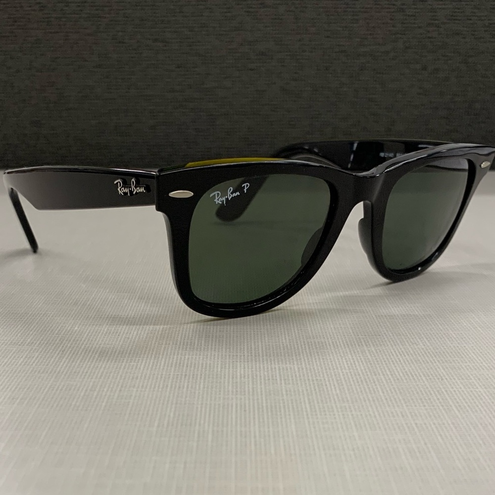 Ray Ban Wayfarers polarized